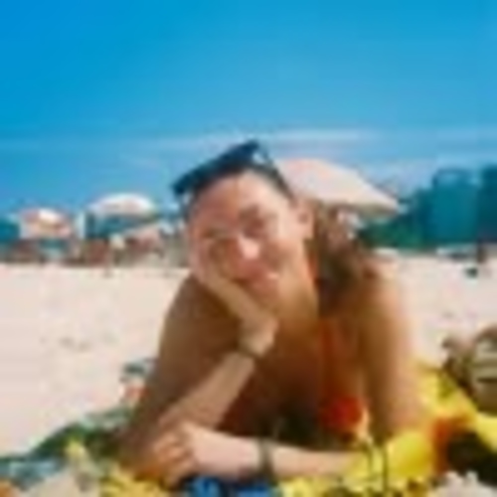 Meet your Posher, Carla